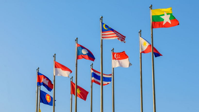 Perkembangan Hubungan Diplomatik Indonesia Dengan Negara Negara Asean