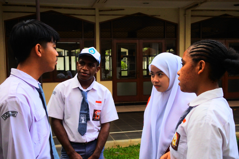 Kemendikbudristek Perluas Akses Pendidikan Bagi Siswa Papua Dan 3T Melalui Program ADEM